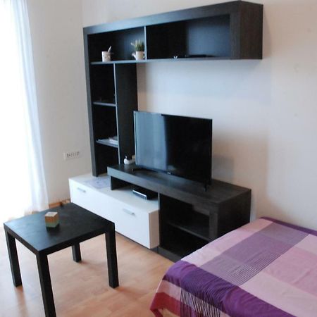 Apartmani Radin Rosini ภายนอก รูปภาพ